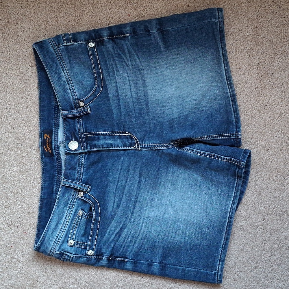 Women's Seven7‎ Bermuda Shorts, 10